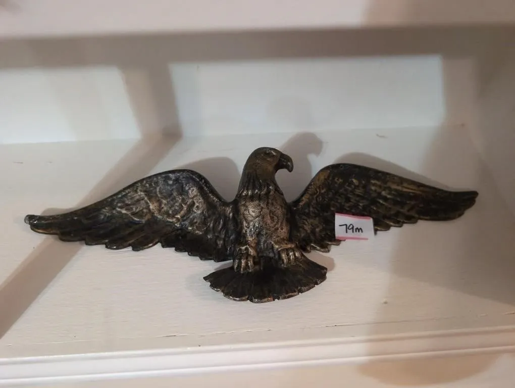 Metal eagle