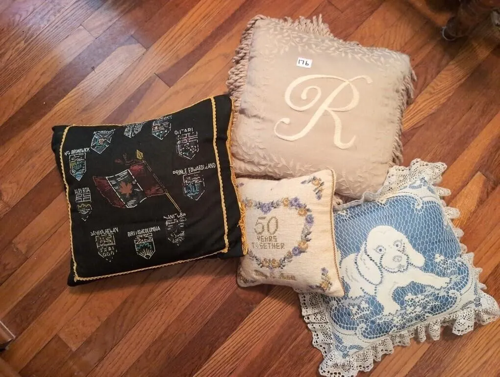 4 pillows