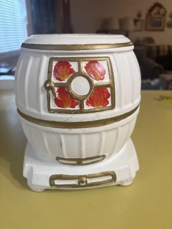 Ceramic planter