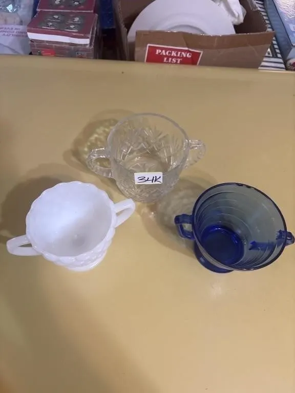 3 vintage sugar bowls chipped