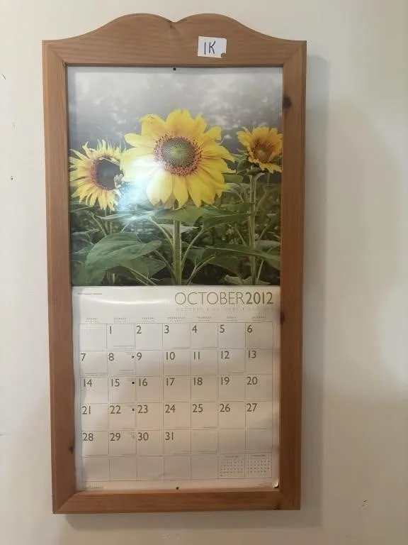 Wooden calendar frame