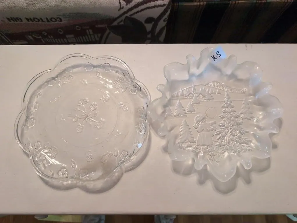 Glass serving plates
