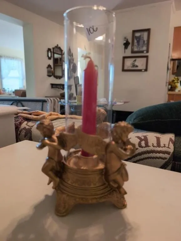 Angel candle holder