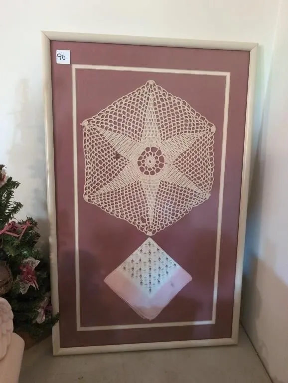 Framed doily and handkerchief 17x27