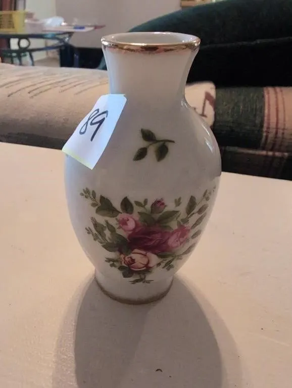 Royal Albert small vase