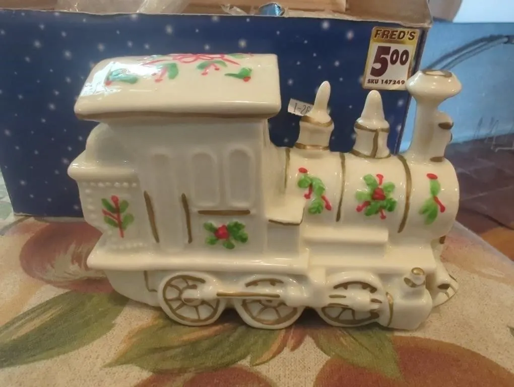 3 piece ceramic train set