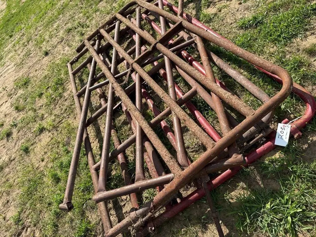 4-8' Gates AS IS