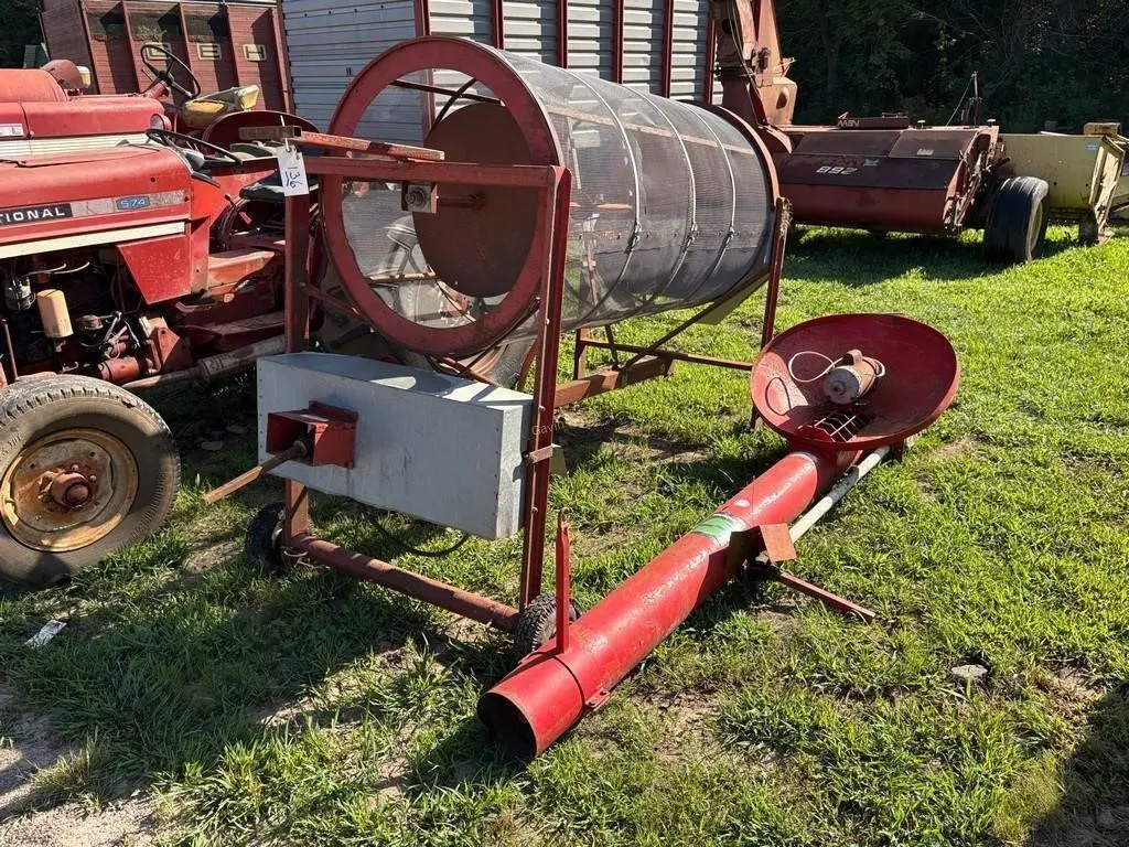 SnoCo Grain Cleaner with hopper auger