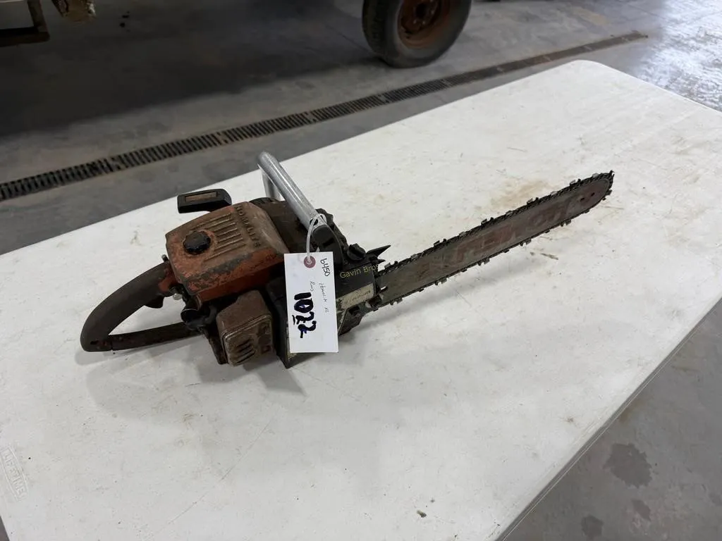 Homelite XL Chainsaw