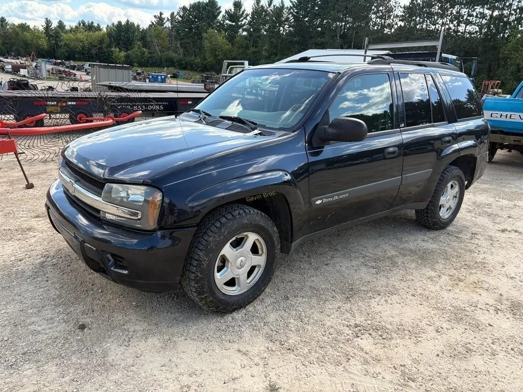 2003 Chevrolet Trailblazer LS SUV