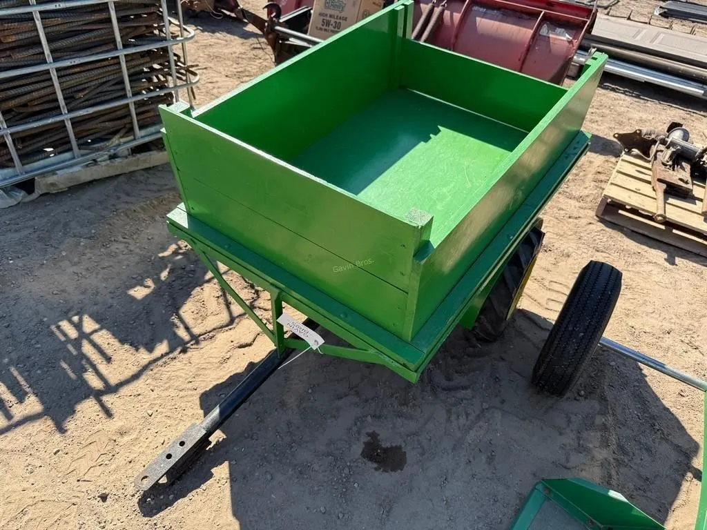 John Deere Cart