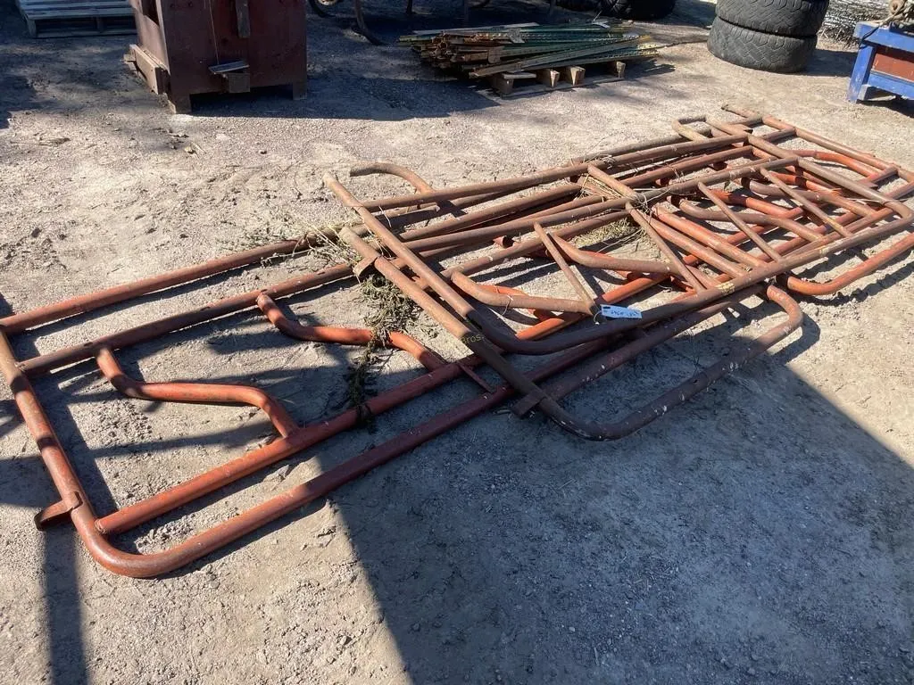 Bale Feeder Panels