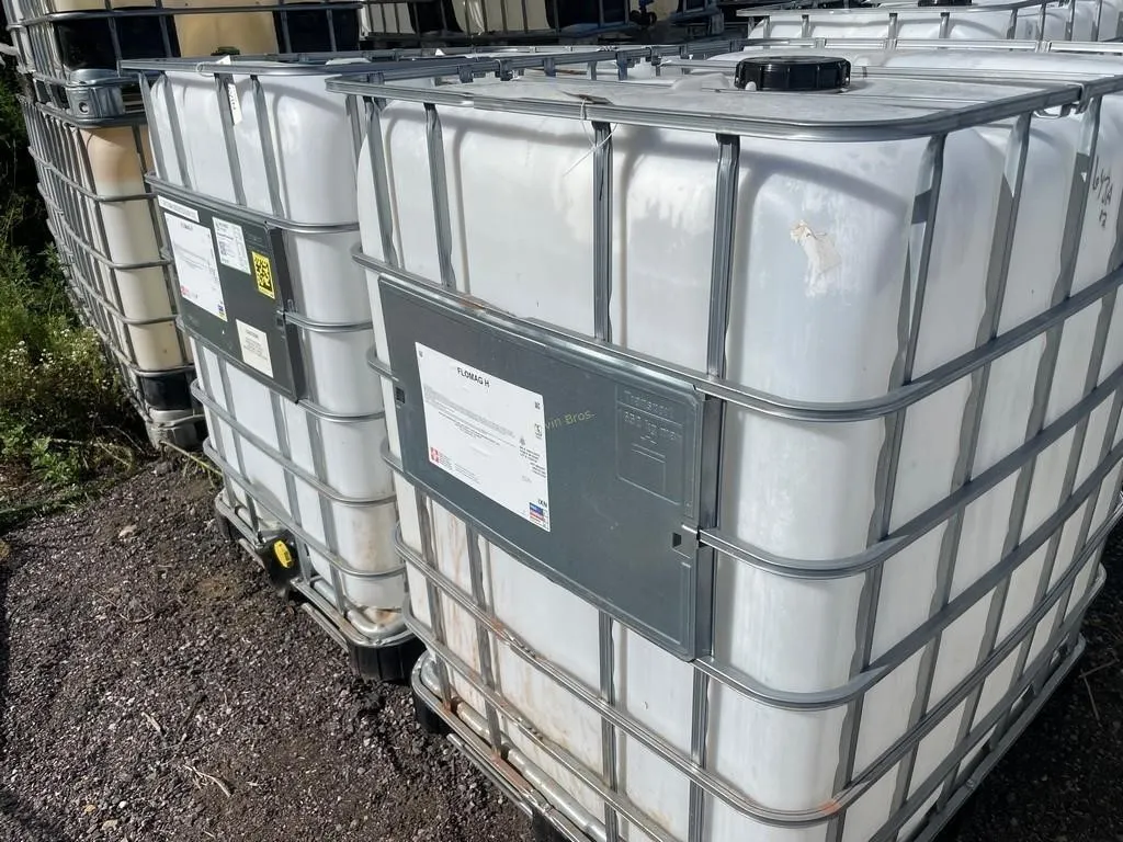 (2) 300 Gallon Poly Totes
