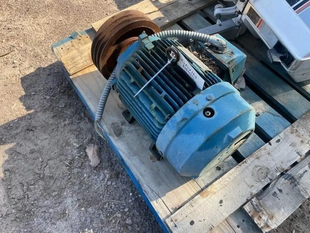 Siemens 10HP Motor
