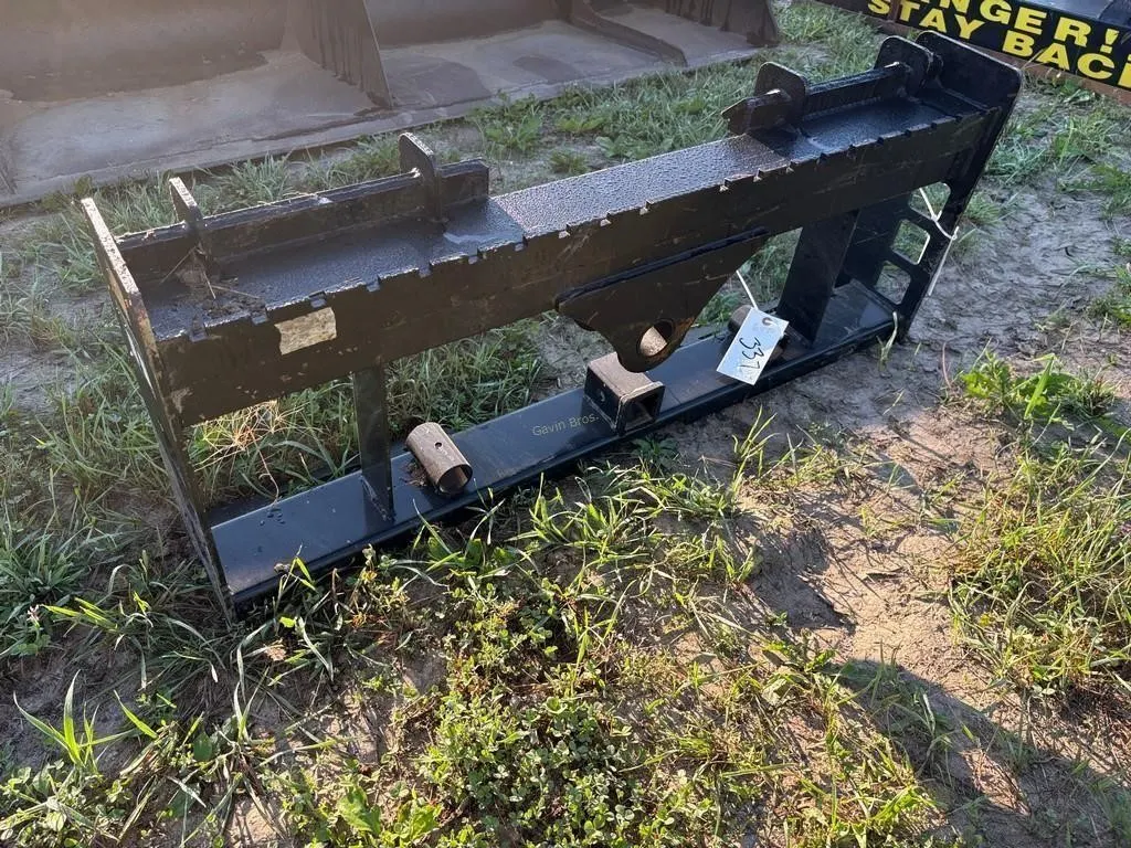 Skidsteer Bale Spear Plate