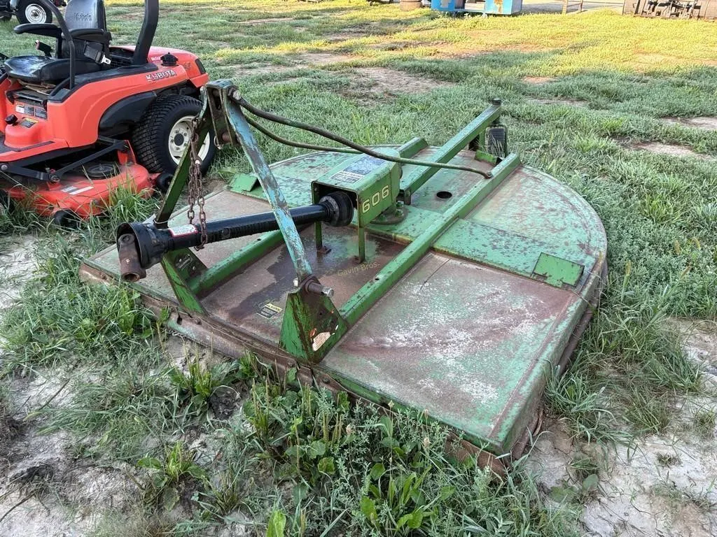 John Deere 606 3pt Mower