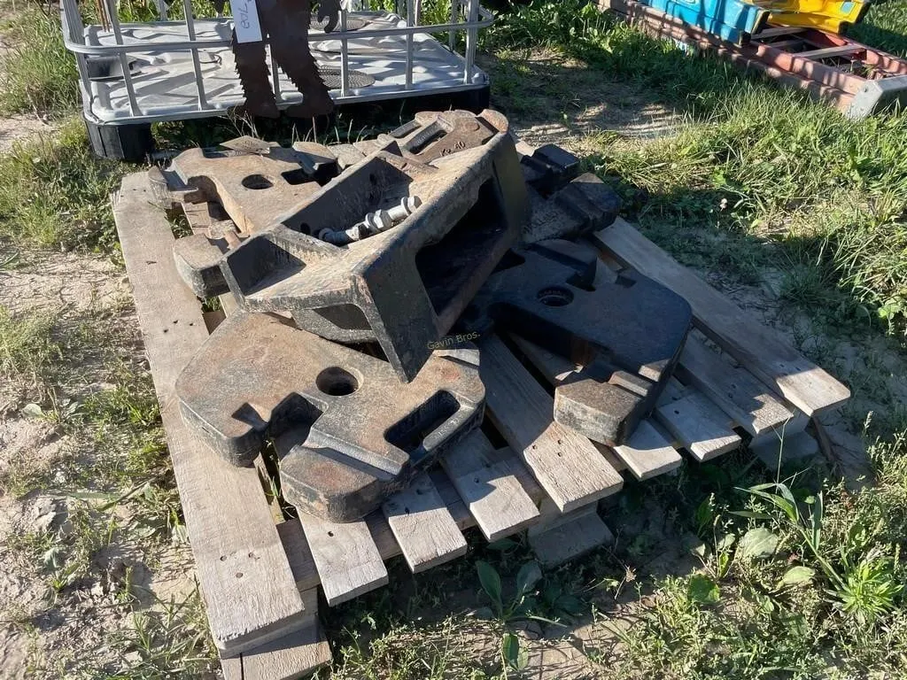 (6) New Holland Weights and Bracket