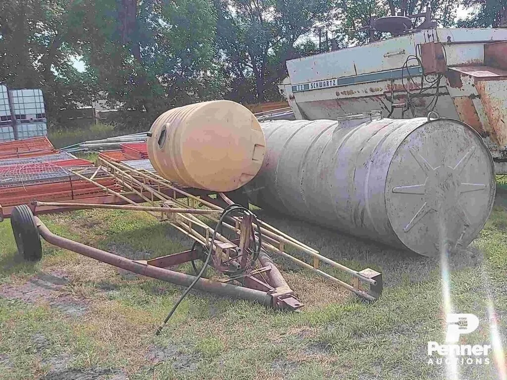 Pull Type Sprayer Parts & 1000 Gal. Water Tank