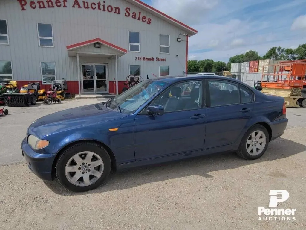 2004 BMW 320i Sedan 2.2L, I6