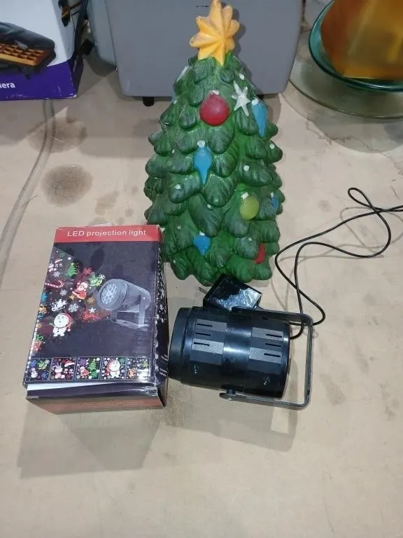 Christmas tree cookie jar & 2 LED Christmas