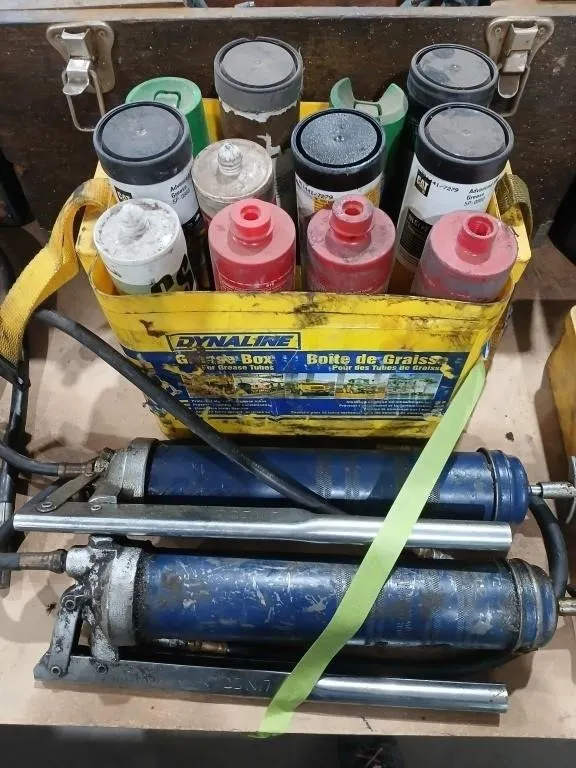 2 Lincoln grease guns & Dynaline Grease box with