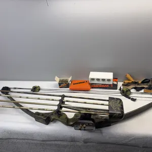 70LB COMPOUND BOW W/ ARROW, BROADHEAD & ACCESSORIES