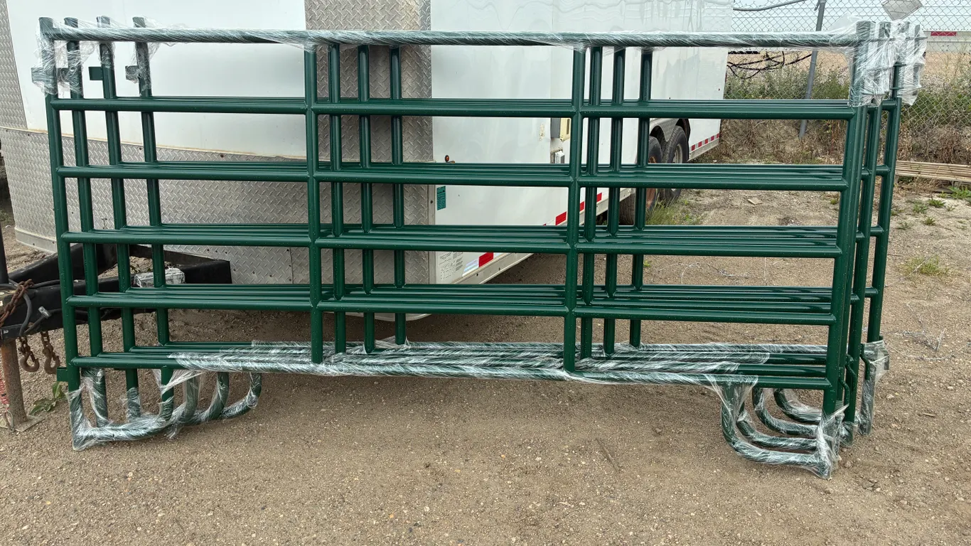Fence Panel - 9' x 59" - Must Take 4 Times the Bid Price