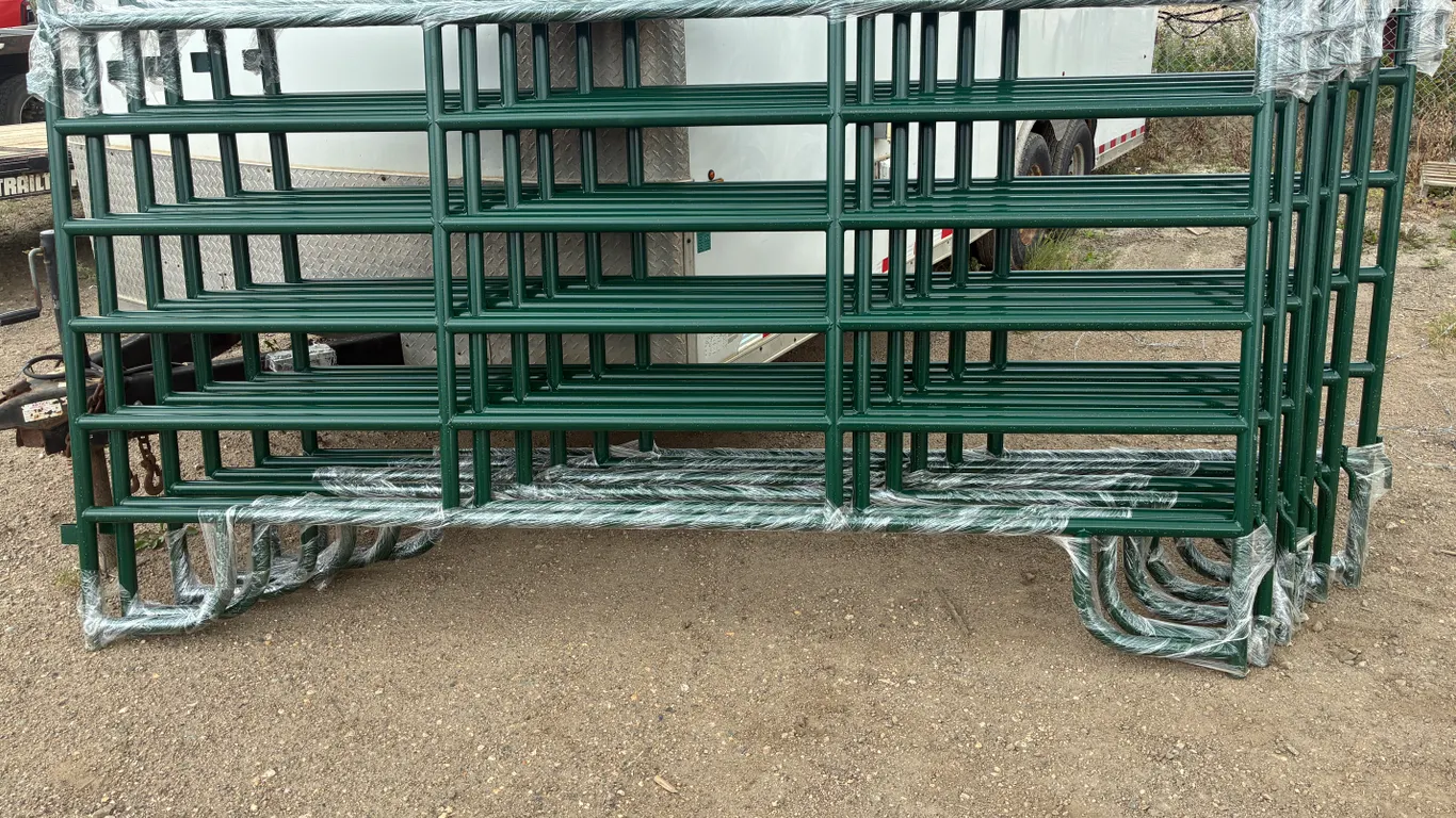 Fence Panel - 9' x 59" - Must Take 6 Times the Bid Price