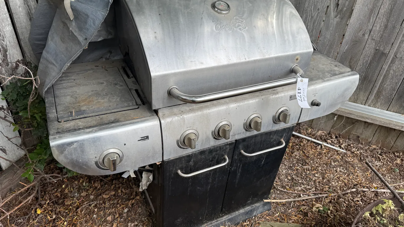 Master Chep 4 Burner Propane BBQ with Cover