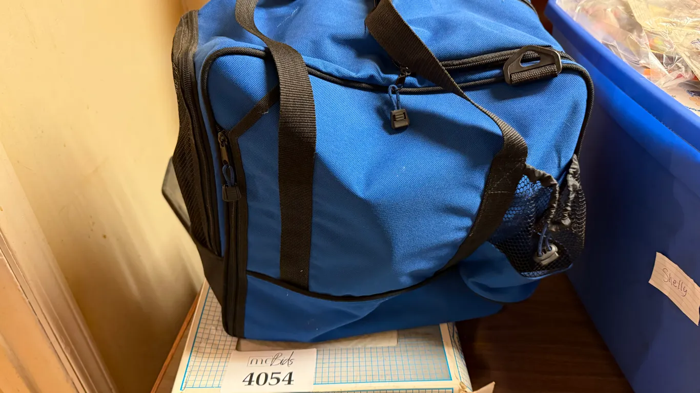 Portable Pedicure Kit and Vinyl Floor Tiles