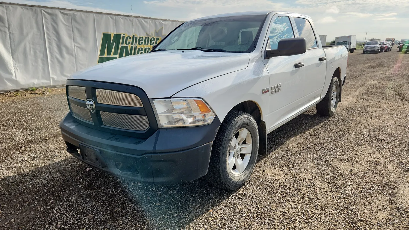 2014 Ram 1500 4x2 4dr Crew Cab 5.5 ft. SB