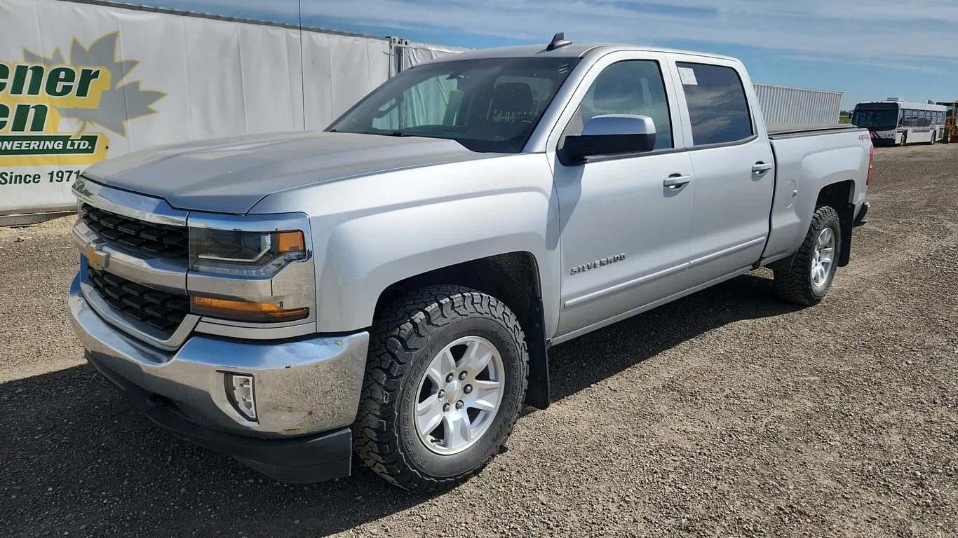 2018 Chevrolet Silverado 1500 4x4 LT Crew Cab SB