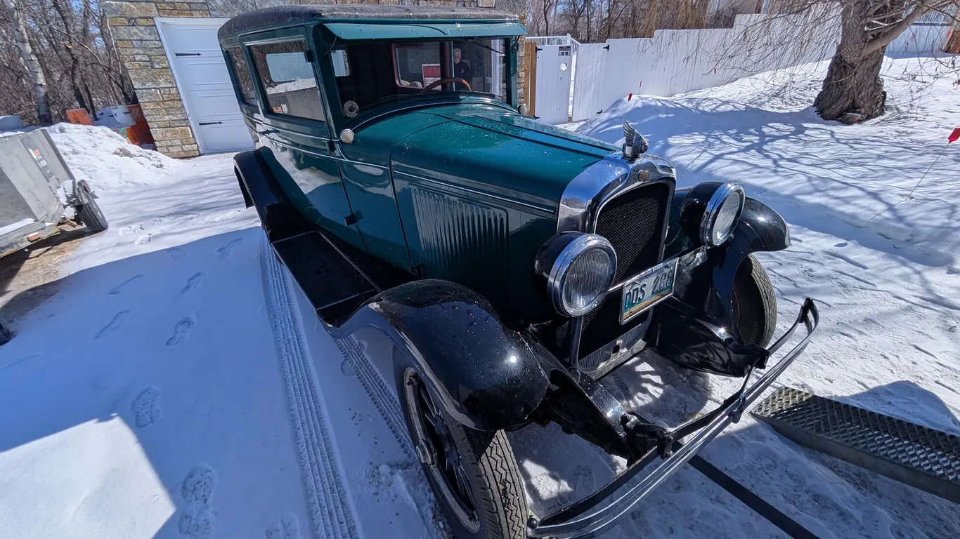 1928 Pontiac Sedan