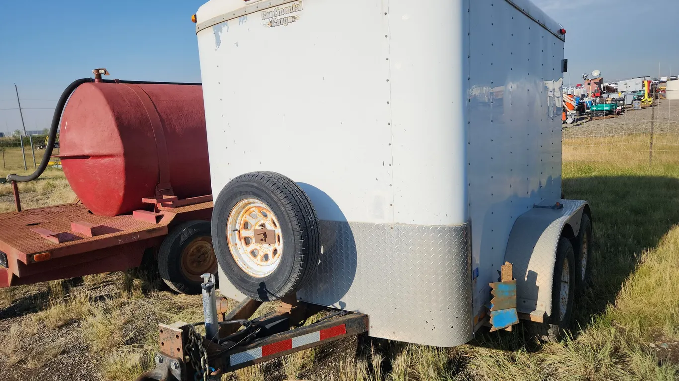 2006 Forest River T/A 8.5 Enclosed Trailer