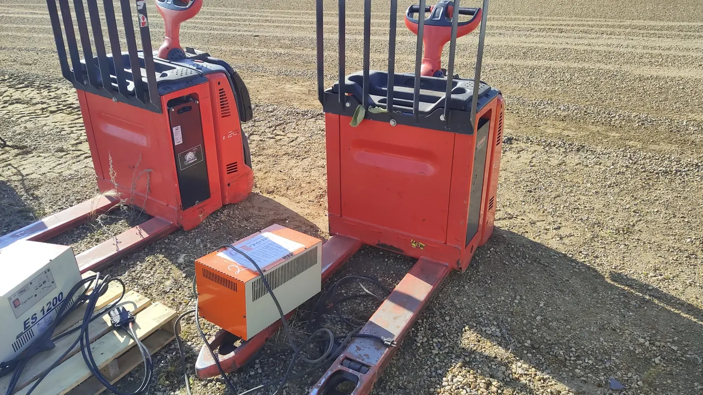 Non-Operable 2013 Linde Hawker T 20 Electric Pallet Jack