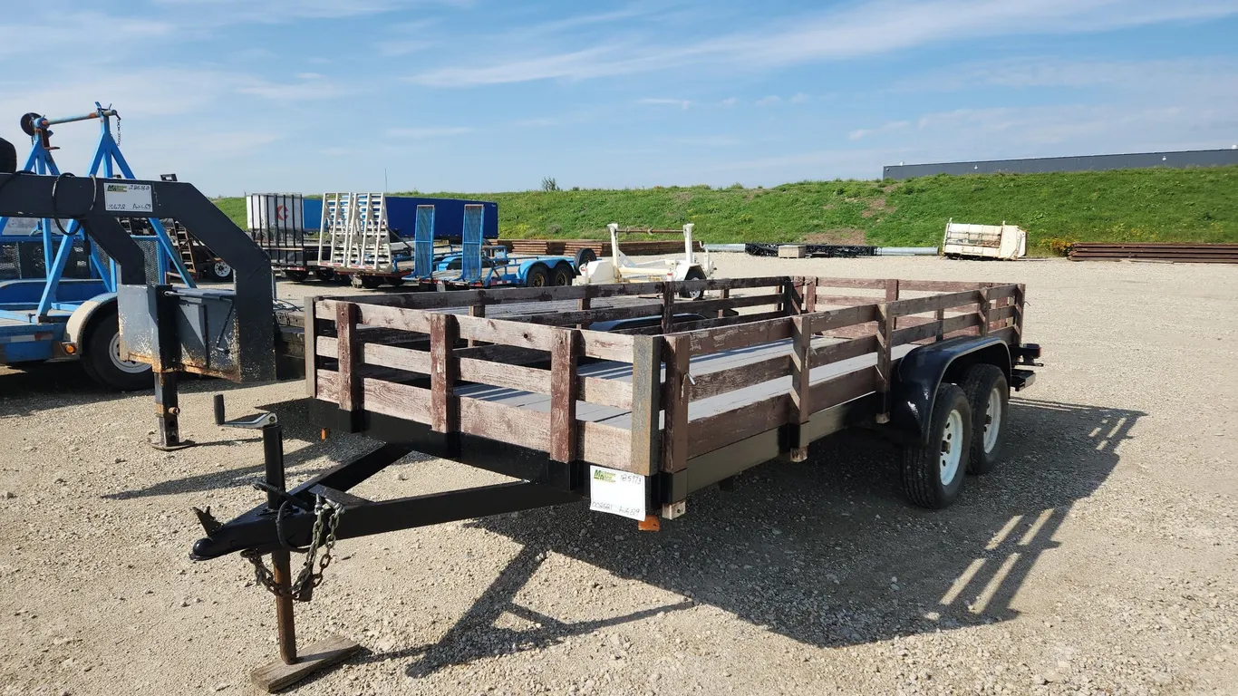 2009 Az-Tex Trailer Mfg. T/A 16ft Utility Trailer