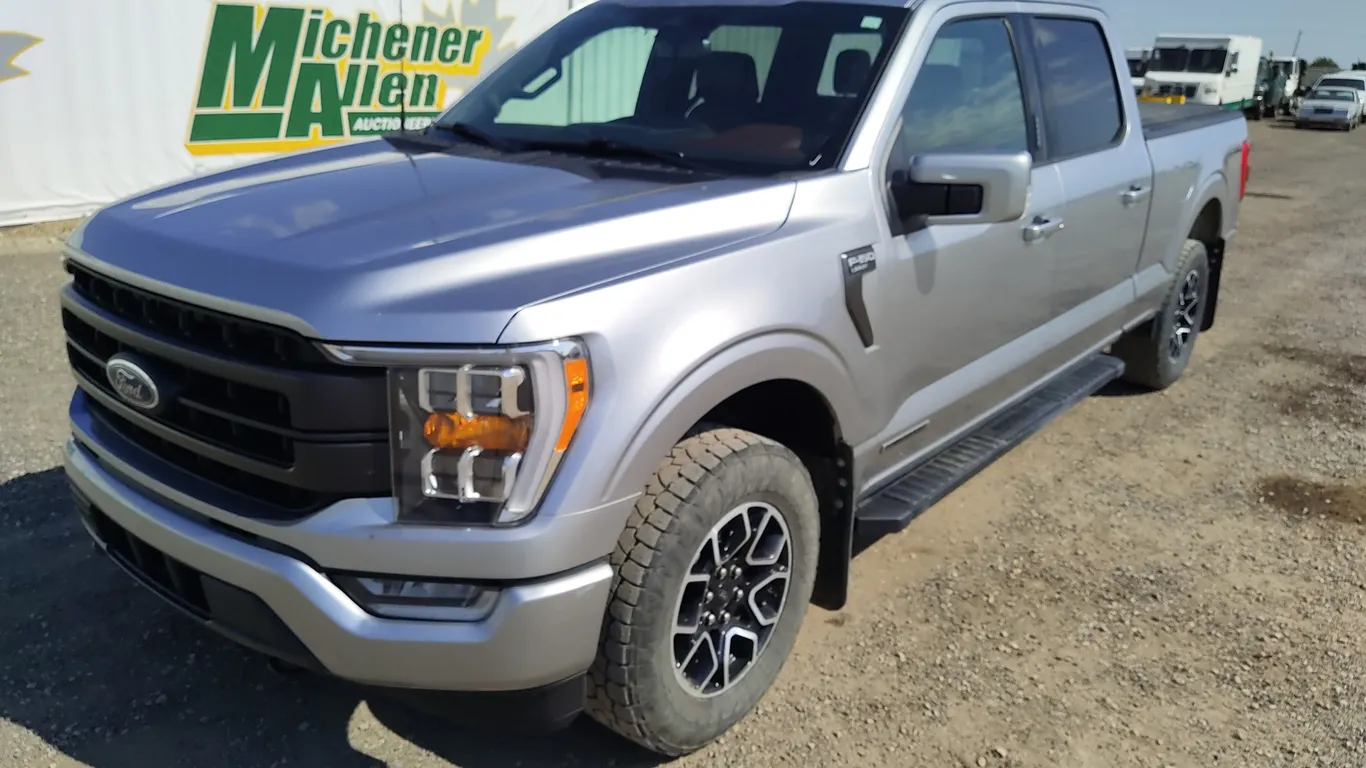 2023 Ford F-150 4x4 Lariat Hybrid 4dr SuperCrew 6.5 ft. SB