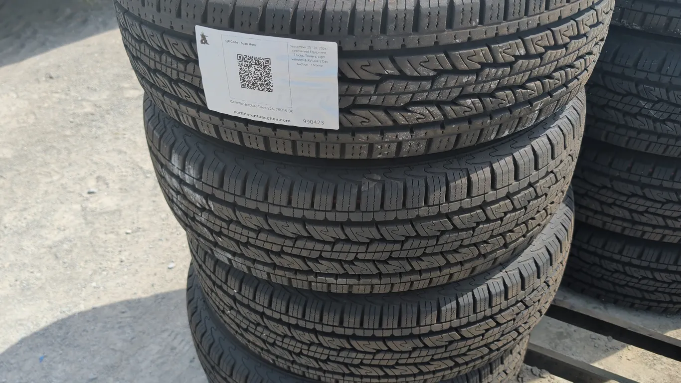 Set of (4) General Grabber 225/75R16 Tires