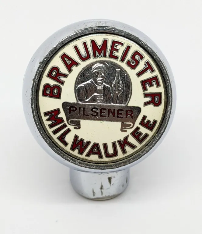 BALL TAP KNOB HANDLE BRAUMEISTER PILSENER BEER MILWAUKEE WISCONSIN (ROBBINS)