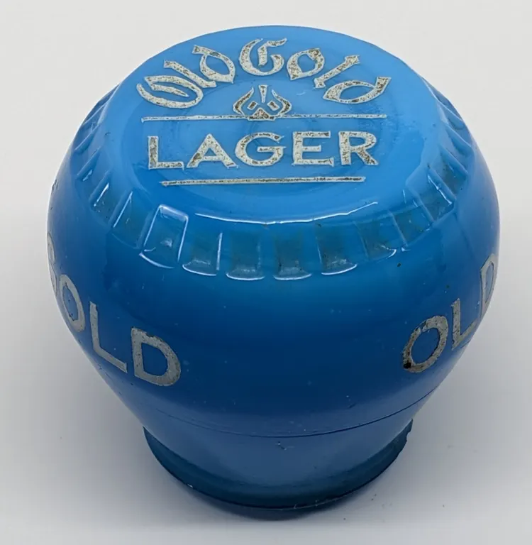 SLAG GLASS BALL TAP KNOB HANDLE OLD GOLD LAGER BEER REEDSBURG WISCONSIN (NEWMAN)