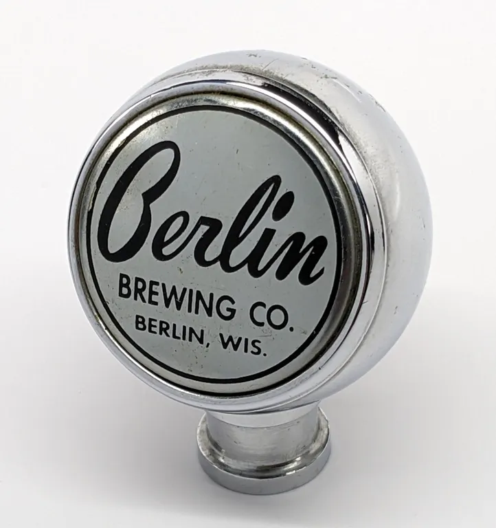 BALL TAP KNOB HANDLE BERLIN BEER WISCONSIN