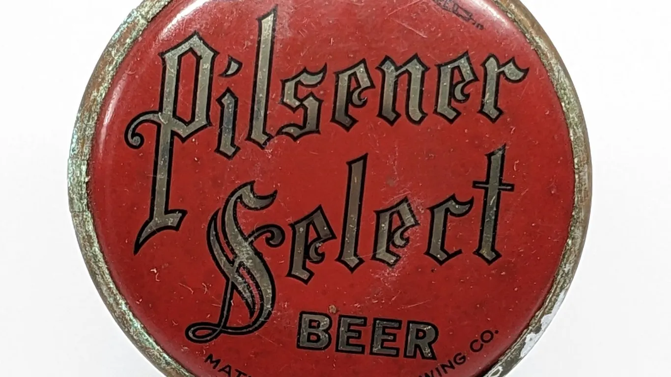 BALL TAP KNOB HANDLE PILSENER SELECT BEER MATHIE RUDER BREWING WAUSAU WISCONSIN (TIN CAN STYLE)