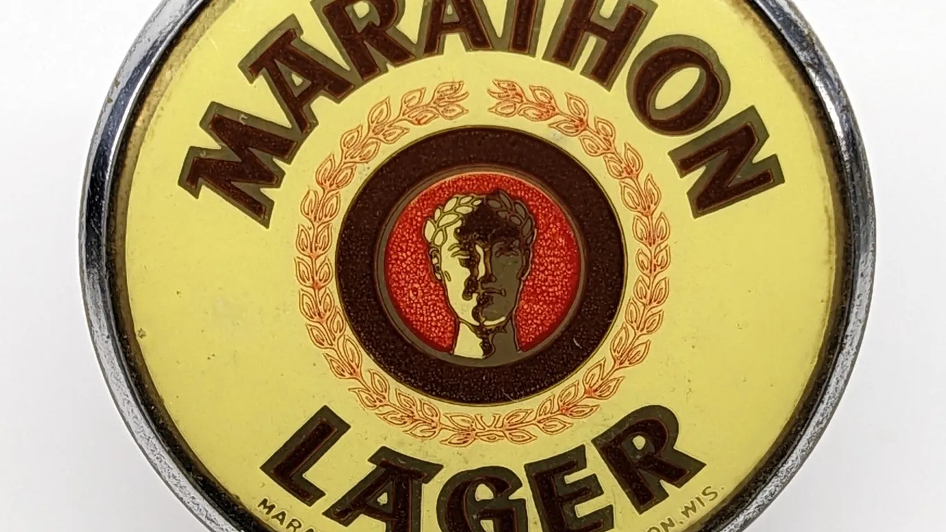 BALL TAP KNOB HANDLE MARATHON LAGER BEER WISCONSIN (TIN CAN STYLE)