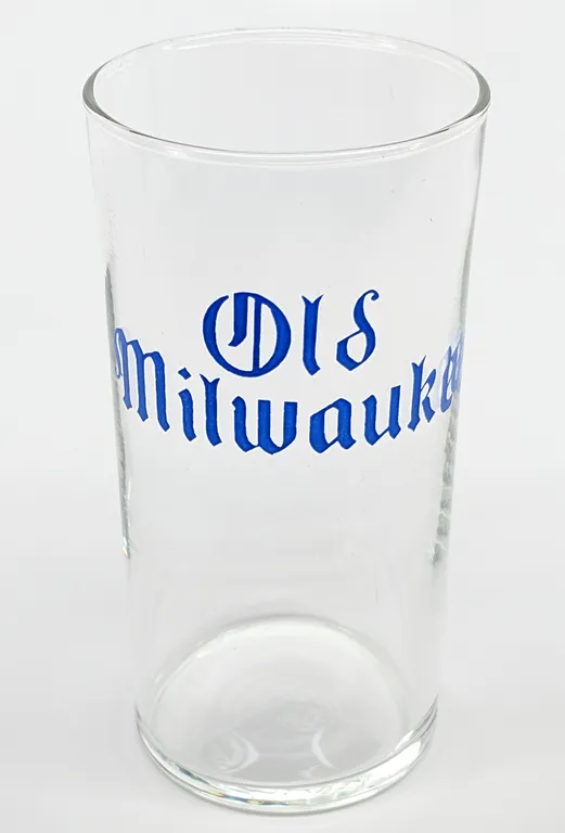 OLD MILWAUKEE SCHLITZ BREWING MILWAUKEE WISCONSIN BEER DRINKING GLASS