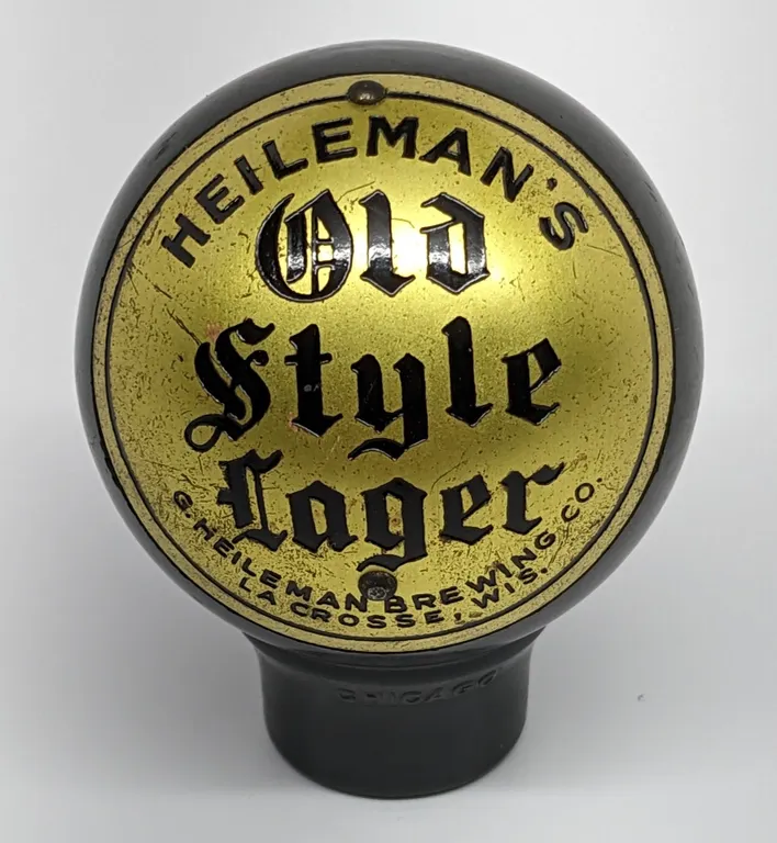 BALL TAP KNOB HANDLE HEILEMANS OLD STYLE LAGER BEER LA CROSSE WISCONSIN (DAKA-WARE)
