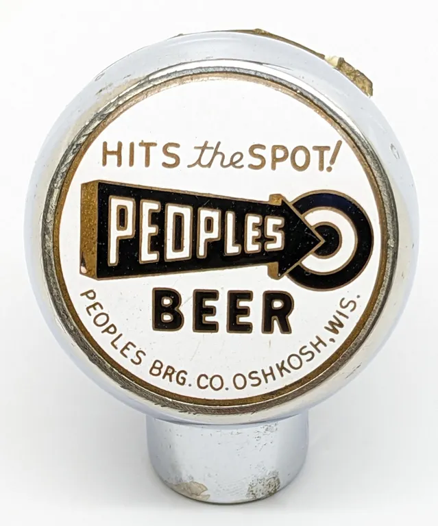 BALL TAP KNOB HANDLE PEOPLES BEER HITS THE SPOT HOLIDAY LABEL OSHKOSH WISCONSIN (ROBBINS)