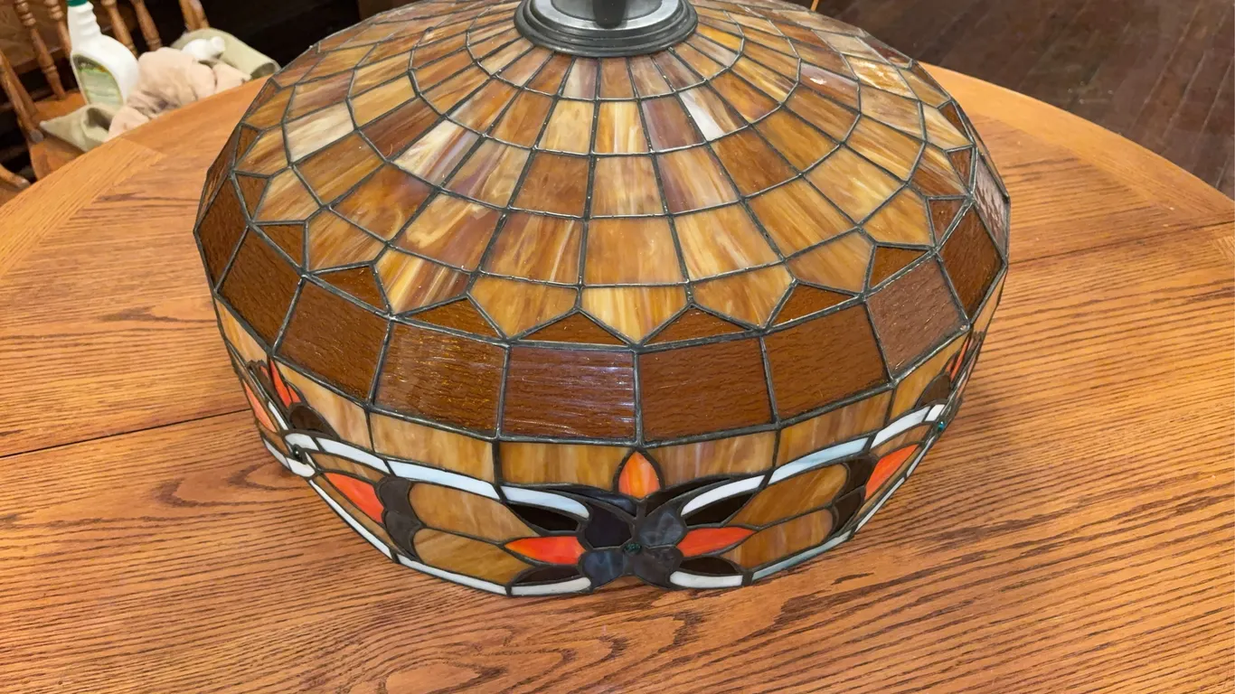 Hanging Stained Glass Type Bar/kitchen Light