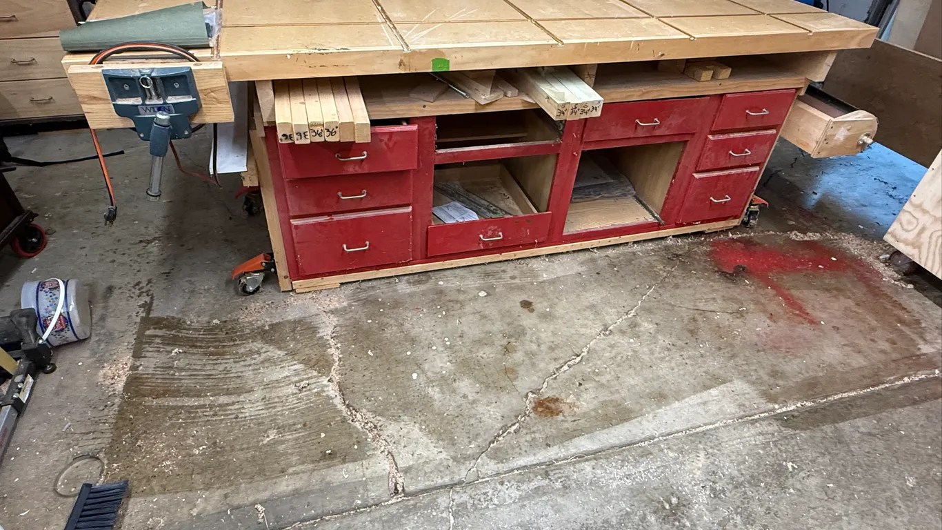 Large Rolling Woodworking Workbench