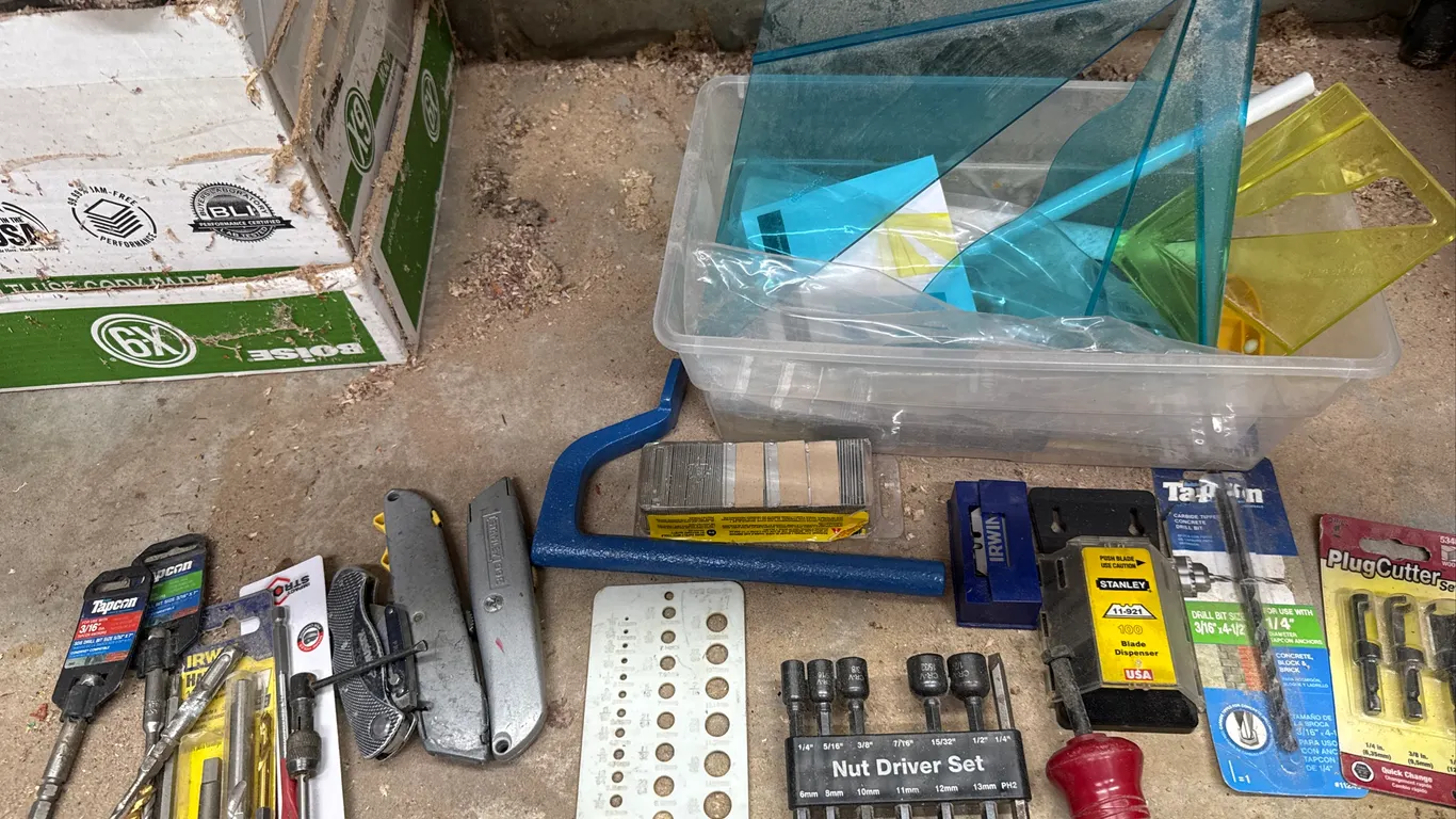 Woodworking Hand Tools, Drill Bits, Squares & Accessories
