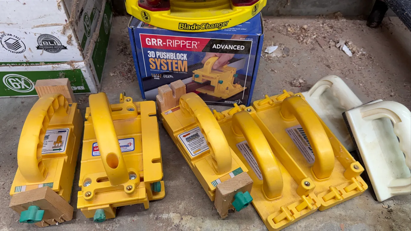 MICROJIG GRR-RIPPER Advanced 3D Pushblock System & Woodworking Push Blocks